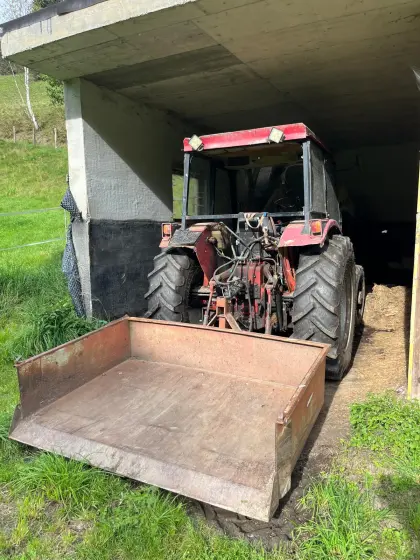 Case IH 833A