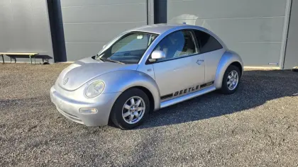 VW New Beetle