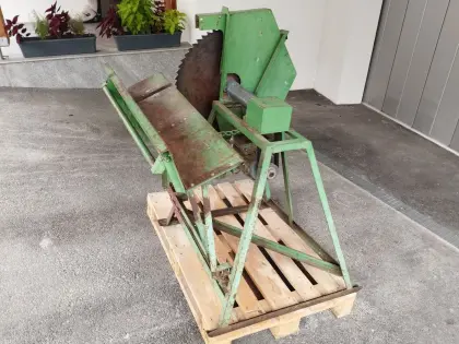 Wippkreissäge