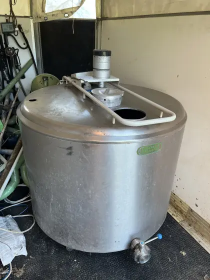 Westfalia Milchtank mit Kühlung