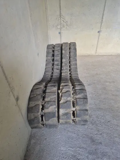 Verkaufe günstige Baggerketten Neuson 38Z3