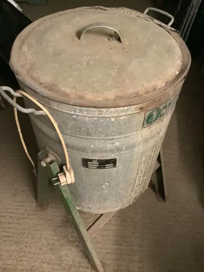 Futterdämpfer