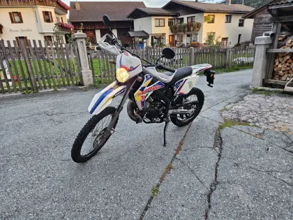 Rieju MRT 50 Edition Freejump