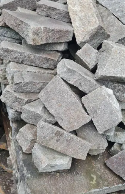 Natursteine