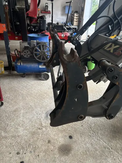 Aufnahme MX Frontlader U 305