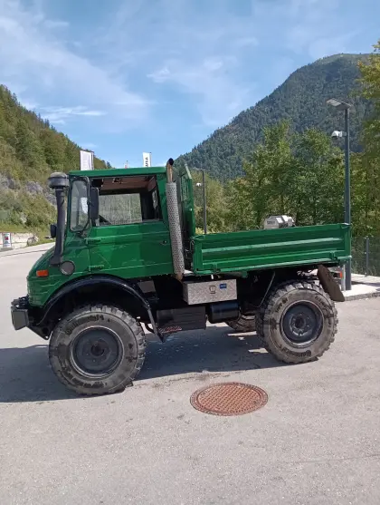 UNIMOG U900 / 417