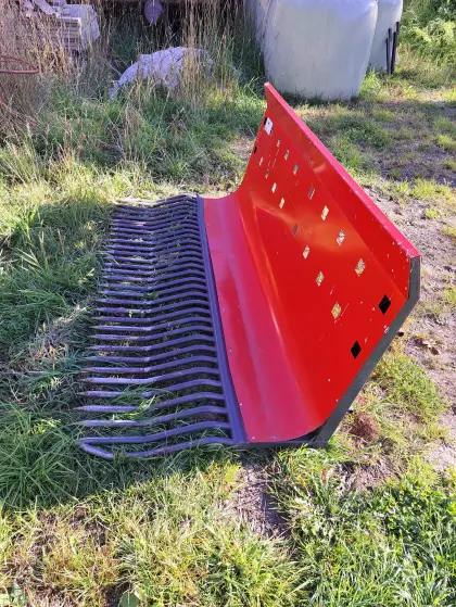 Heuschieber mit Zinken für Brielmaier
