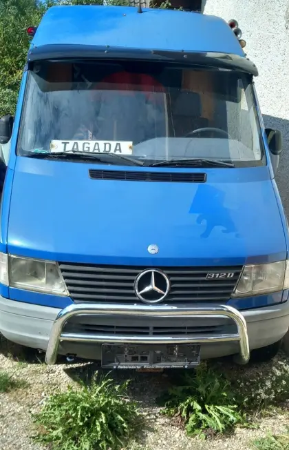 Mercedes Sprinter 312D Zugmaschine