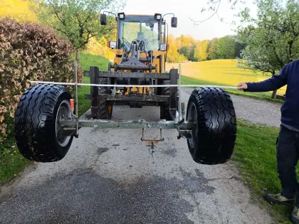 Verkaufe eine gebremste Achse