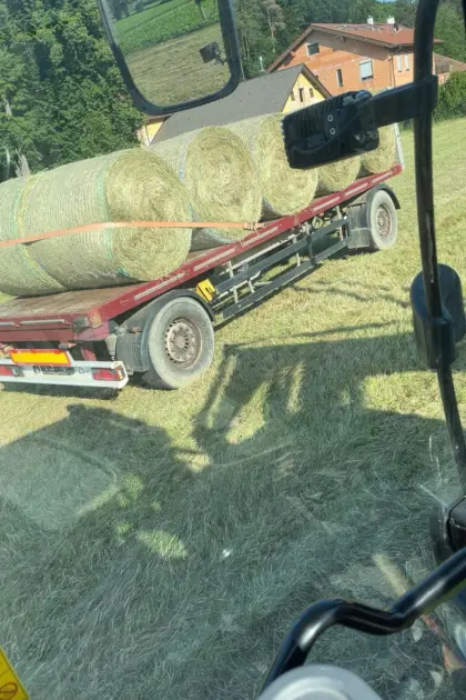 Schwarzmüller Plateauanhänger