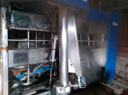 Verkaufe Teile von DeLaval Classic Melkroboter