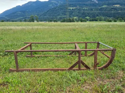 Massiver Pferdeschlitten