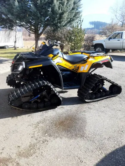 Can-Am Outlander 800