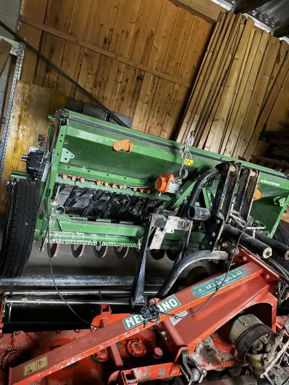 Säkombination Amazone D9 3000 mit Kreiselegge Meritano