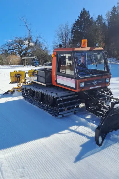 Kässbohrer Pistenbully PB070 Loipengerät