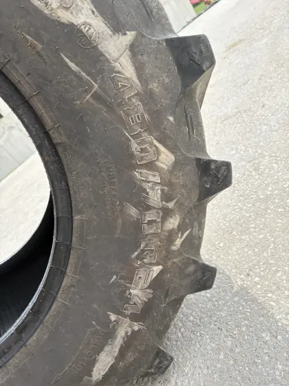 Reifen 480/70R24