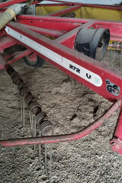 Pöttinger Schwadkreisel 272 U