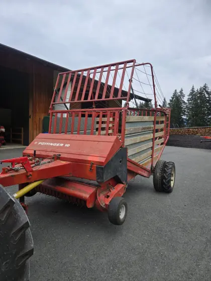 Pöttinger Ladewagen 10