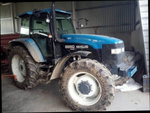 New Holland 8260, nur 4.500 Bstd.