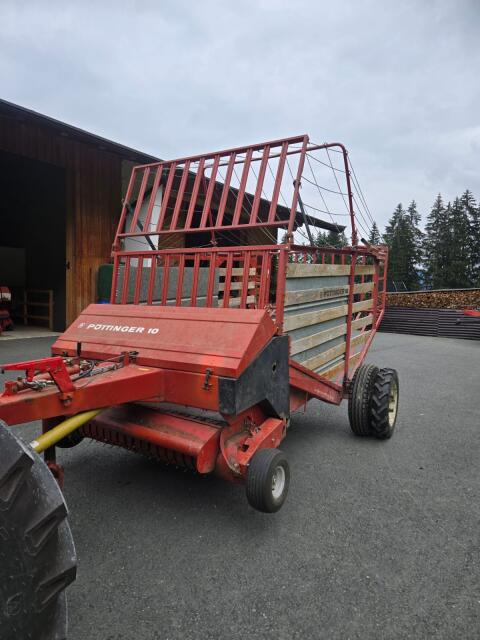 Pöttinger Ladewagen 10