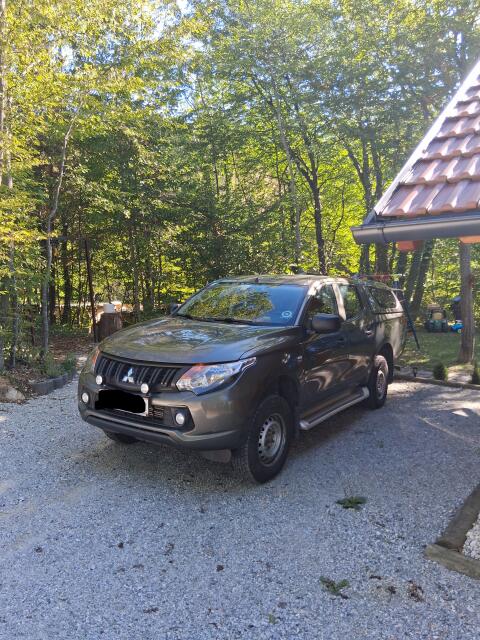 Mitsubishi L200 Doppelkabine 4WD 2.4 DI-D Work Edition