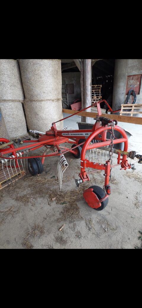 Schwader Pöttinger 272HN