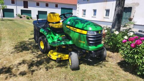 John Deere X300R Rasentraktor, 436 Bstd. (X300R)