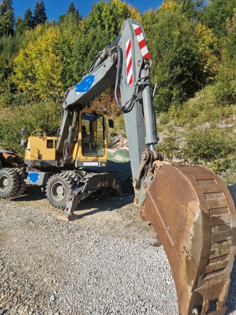 Mobilbagger Akerman EW130