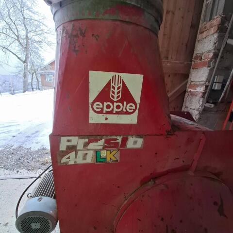 Heu- und Strohgebläse Epple Prasio 40