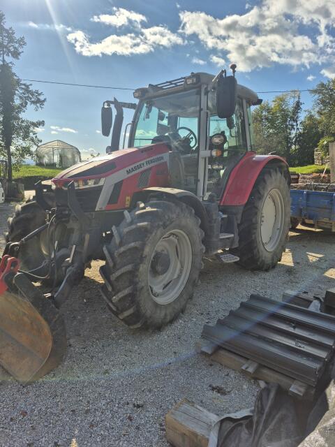 Massey Ferguson 5S 135