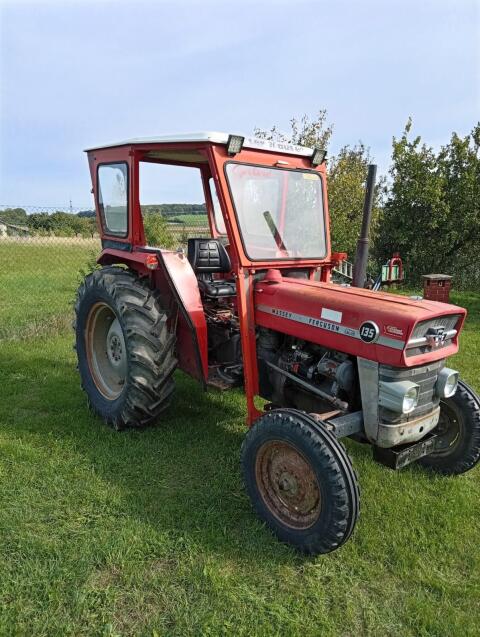 Massey Ferguson 135