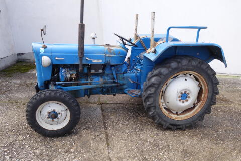 Fordson Super Dexta, 3 Zyl., 29 kW