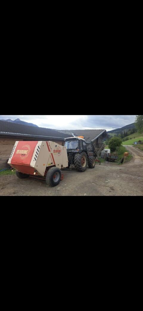 Krone KR 125 Rundballenpresse