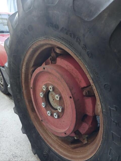 Suche Felgen 30 Zoll Massey Ferguson