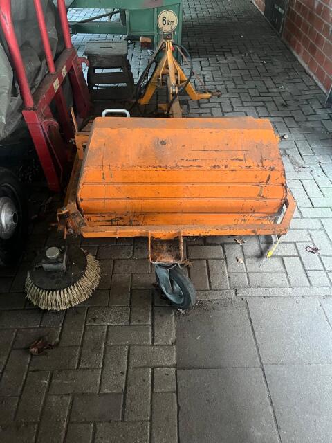 Kehrmaschine