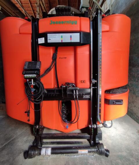 Feldspritze Jessernigg NG 1200 15 m Prolight