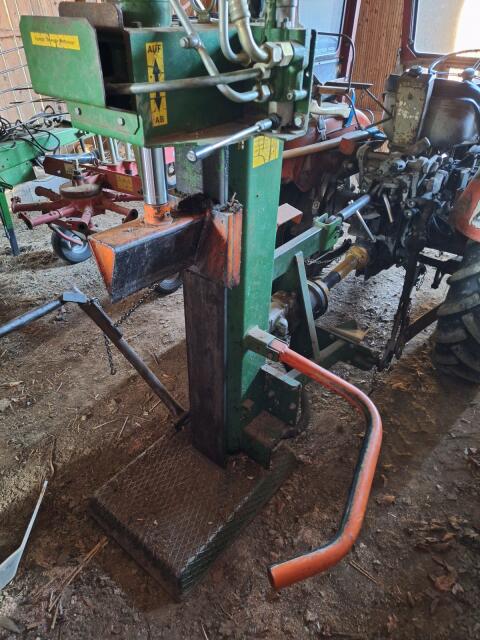 Holzspalter Posch