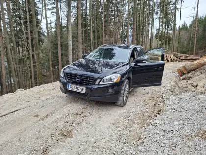 Volvo XC60 SUV/Geländewagen