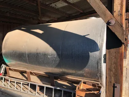 Edelstahltank