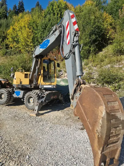 Mobilbagger Akerman EW130