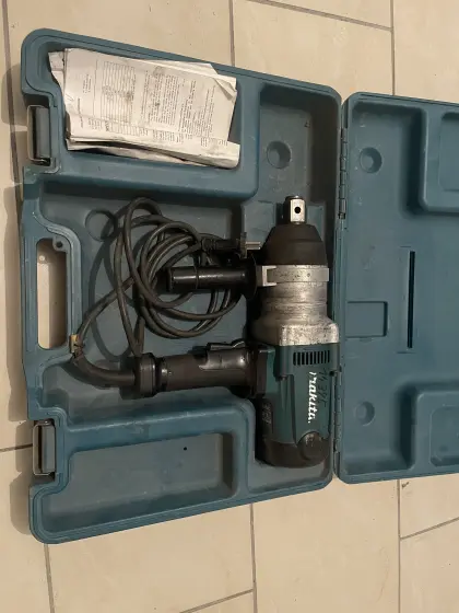 Schlagschrauber Makita TW-1000