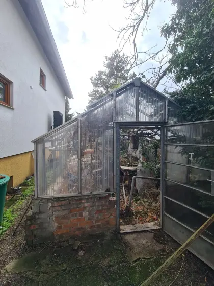 Gewächshaus fertig abgebaut