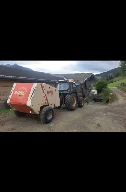 Krone KR 125 Rundballenpresse