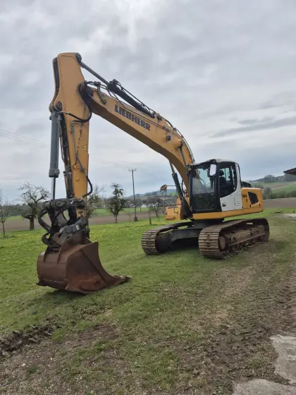 Liebherr R 924SLC Kettenbagger