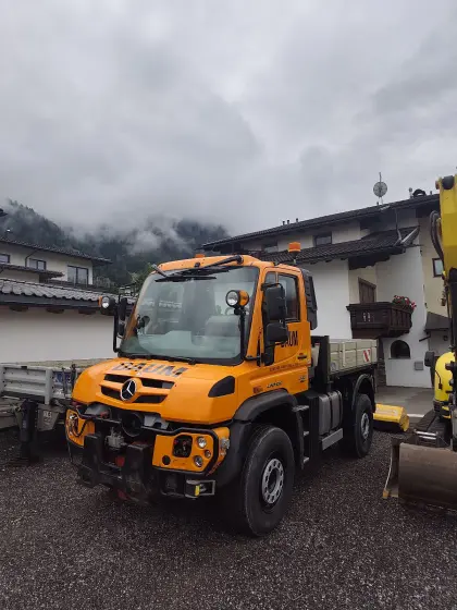 Unimog U 527, hydrostatischer Fahrantrieb