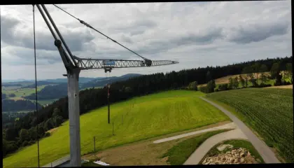Vermiete Baukrane in verschiedenen Größen 18–45 m