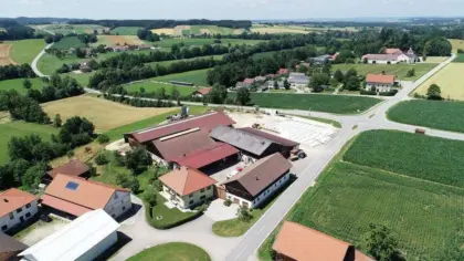 Praktikumsplatz in OÖ, 120 Milchkühe und Stiermast