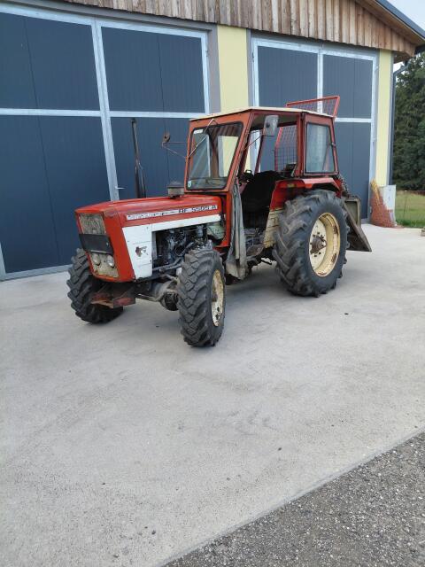 Lindner BF 550 SA mit Seilwinde 6 t