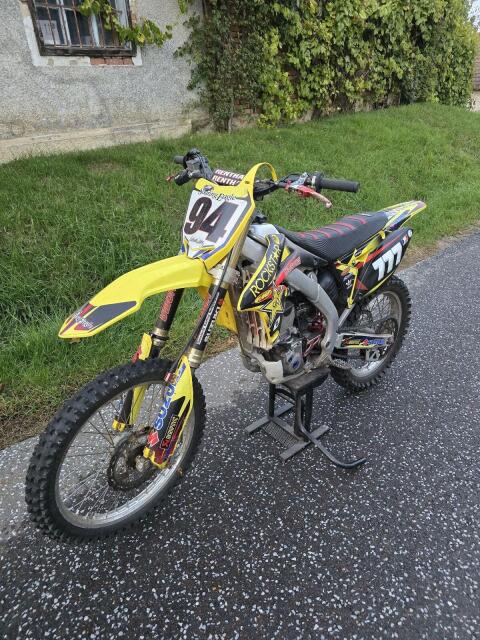 Suzuki RMZ 250