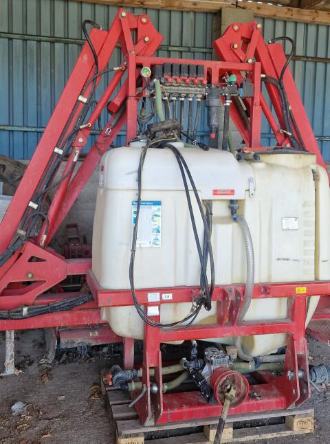 Feldspritze Agri Farm 12 m
